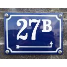 House number with arrow 14x10cm