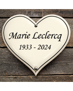 Enamel heart-shaped text sign