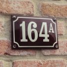 House number curved with frame