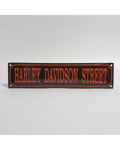 Harley Davidson street Orange
