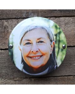 Grave monument portrait photo on enamel sign in round shape