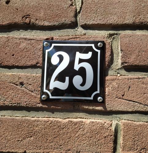 stock house numbers 