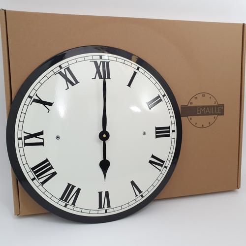 Clocks 40 cm.