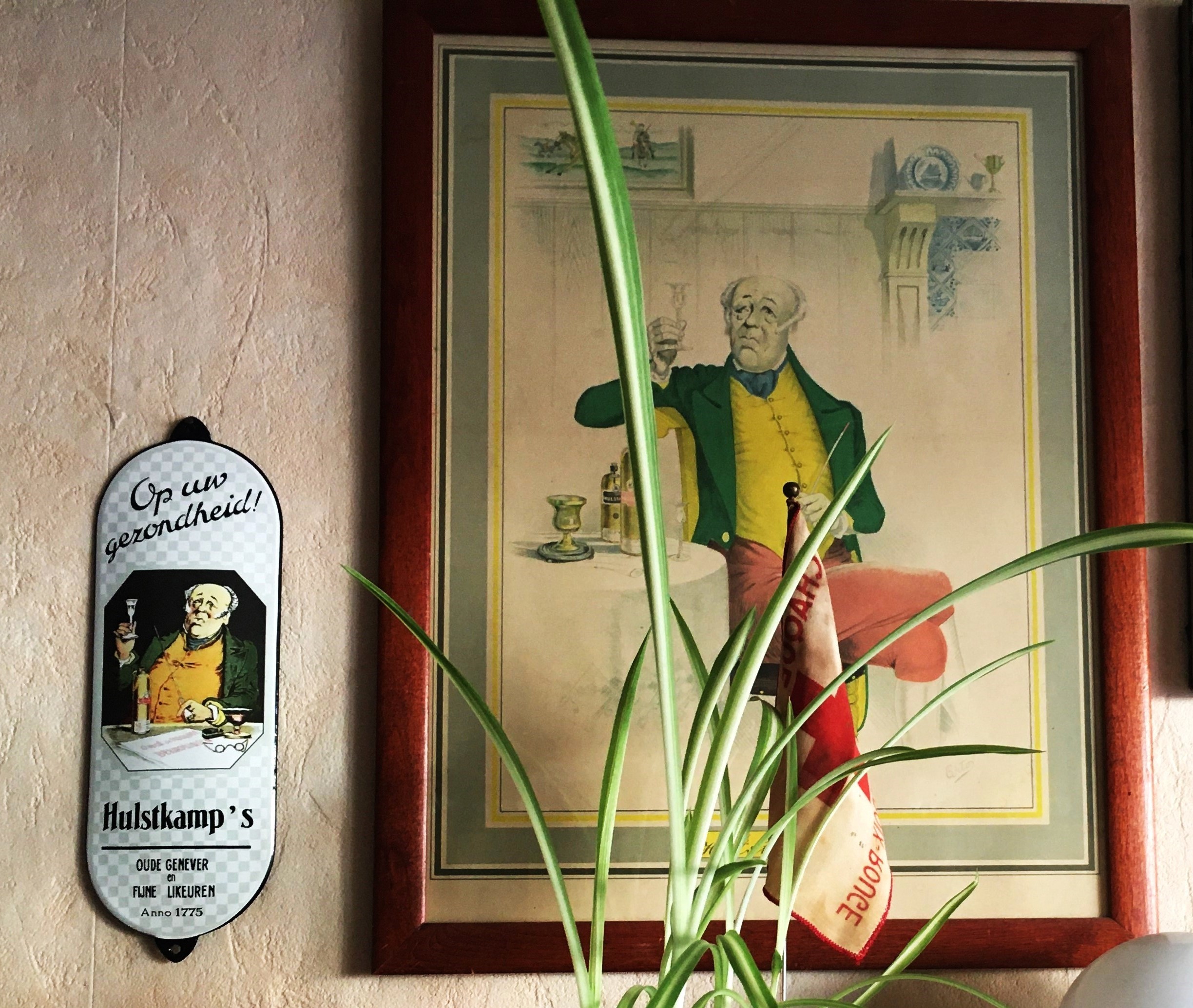 Enamel finger plate Hulstkamp's oude genever