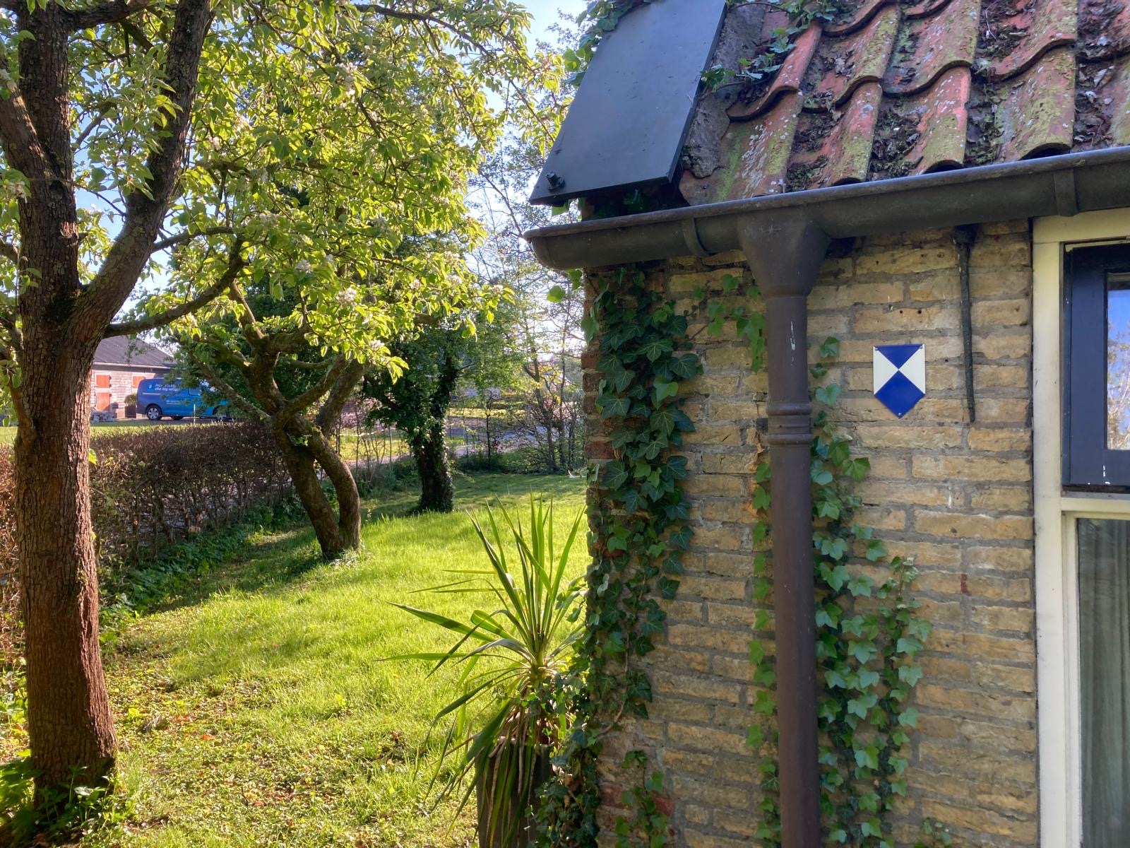 Unesco national monument shield