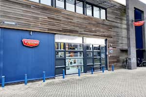 Quality Enamel Signs Showroom'